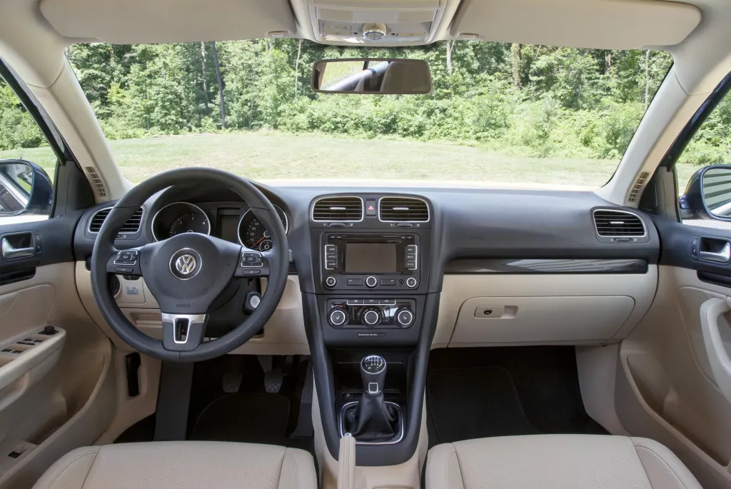 Volkswagen Jetta SportWagen cargo area